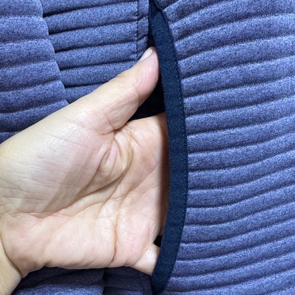 L.L. Bean Men's Blue Ribbed Zip-Up Sweater - Picture 5 of 12